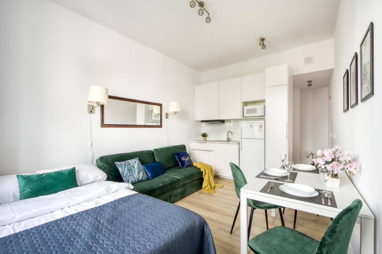 23 Unit Miniapartments Warszawa Lotnisko Okecie Fajne Ministudio Przy Bitwy Warszawskiej المظهر الخارجي الصورة